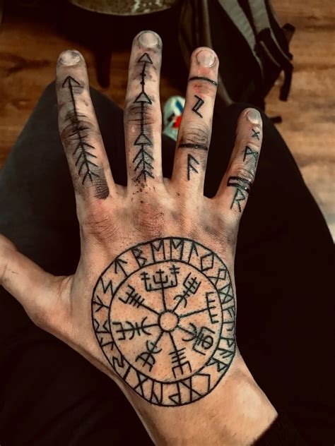 170 Rune Tattoos Ideas 2022 Vikings Ink Tattoosboygirl Tatuaje