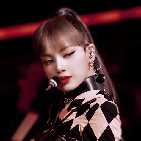 𝖫𝖲 ୨୧ 𝖽𝖾𝗌𝖼︰lisa Lalisa Lisa Manoban Pranpriya Manoban Lisa Edit