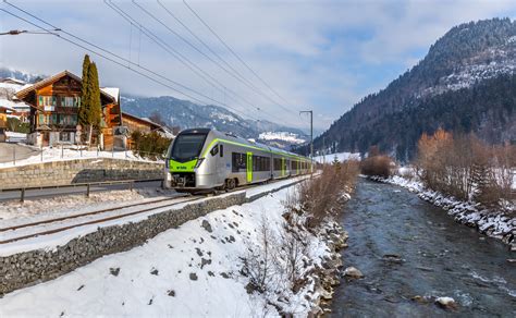 Rabe Der Bls Zwischen Boltigen Und Weissenbach