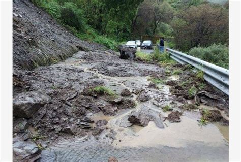 Maltempo Nel Messinese Antillo Rimasta Isolata Per Le Frane Tiscali