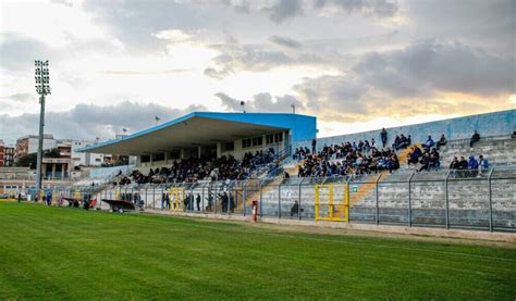 Brindisi Cavese Lo Spareggio Ancora Senza Sede Il Comune Di Matera