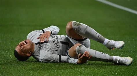 Apesnya Kylian Mbappe Sudah Gagal Cetak Gol Dari Titik Penalti Malah