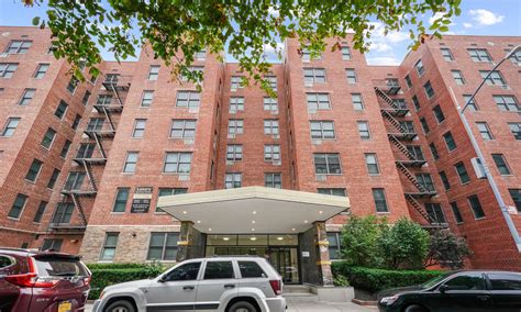 Pelham Parkway Towers Apartment Mat 06t The Bronx Rentals