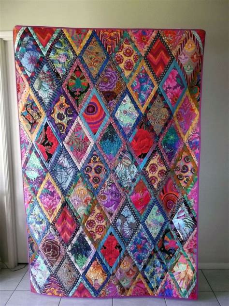 35 Stunning Diamonds Kaffe Fassett Quilts Patterns Free In 2020 Boho Quilt Colorful Quilts