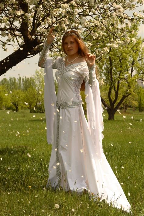 Wedding Destinations Medieval Celtic Wedding Dress