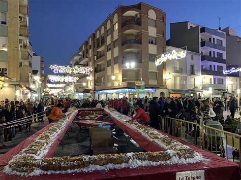 Ma Ana Un Rosc N De Reyes Gigante De Metros Endulzar La Merienda A