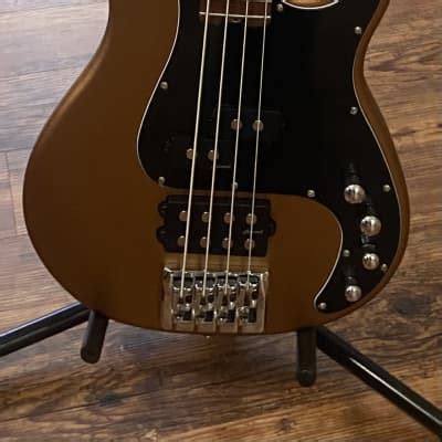 Harley Benton Enhanced Th Anniversary Bass Firemist Reverb