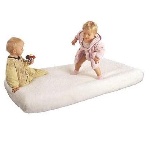 Vous souhaitez acheter Matelas à eau pour bébé 140x70x12 cm Nenko