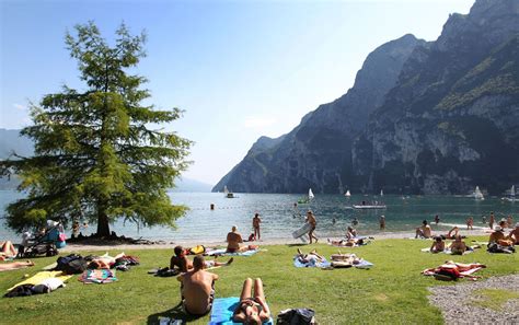 Gardasee Badestelle Fünf schöne Badestellen am Gardasee Panorama