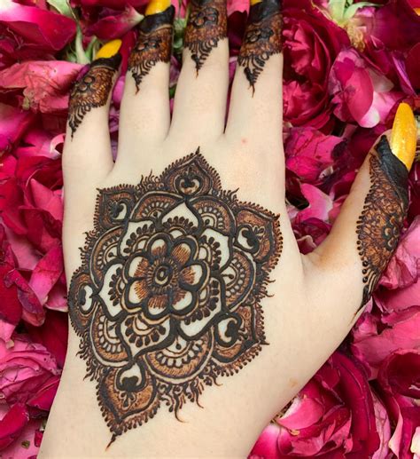 Kashees Stylish And Fancy Mehndi Designs Collection 2021 2022