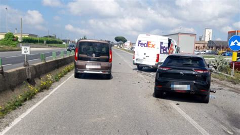 Incidente Sulla Pontina 4 Mezzi Coinvolti