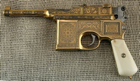 Mauser C96 (gold plated, engraved) - Обои на рабочий стол - Галерея ...