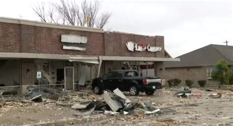 PHOTO Tornado Damage In Deer Park Outside Beltway 8 Loop