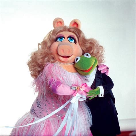 Miss Piggy and Kermit - Miss Piggy & Kermit Photo (26995620) - Fanpop