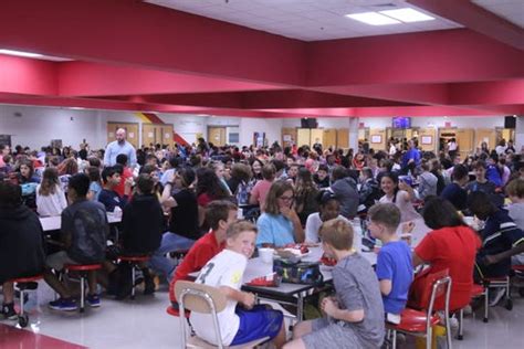 School Overcrowding Cmcss Releases Plans To Reduce Capacity Issues