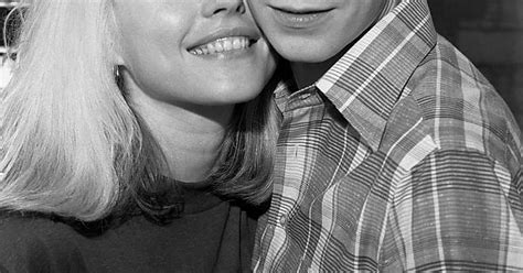 Debbie Harry And David Bowie 1977 Imgur