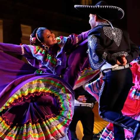 GRUPO DE DANZA FOLKLÓRICA CULTURA Y TRADICIÓN MEXICANA – Vive Santa Rosa