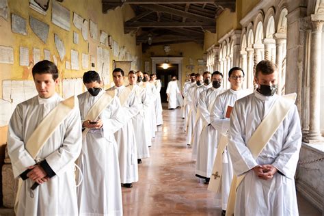 Legionarios De Cristo Ordenar N En Roma Nuevos Sacerdotes En