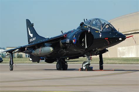 Hawker Siddeley Harrier T 8 ZD990 Royal Navy Hawker Siddel Flickr