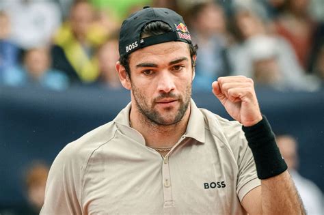 Matteo Berrettini trascina il tennis azzurro l Italia è il paese con