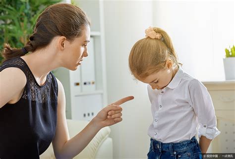 家庭教育：父母指責性語言會虐待孩子的心理健康 壹讀