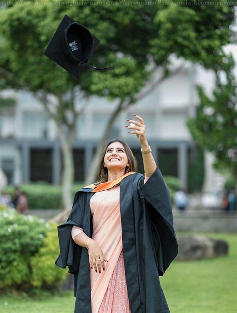 Shanudrie Priyasad Graduation Poses Graduation Photography Poses