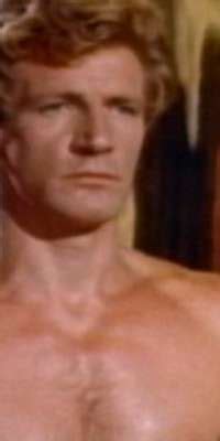 Joe Robinson British actor (A Kid for Two Farthings dead at age 90