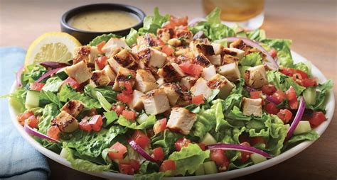 10 Healthiest Menu Items At Applebee’s Per An Rd Applebee S Nutrition