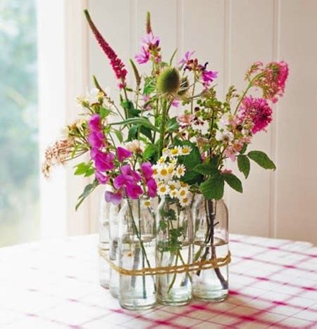 30 Vintage Flower Arrangements You Must Do This Spring