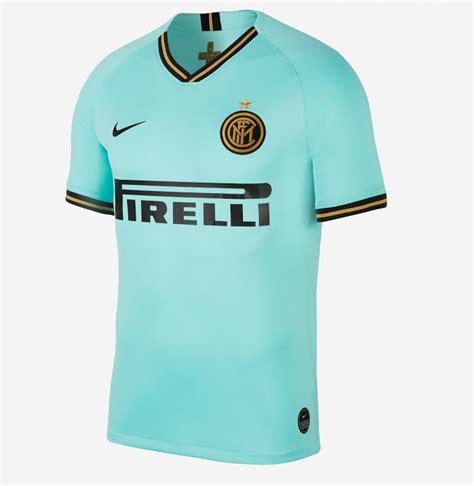 Pr Sentation Des Nouveaux Maillots De Foot Inter Milan