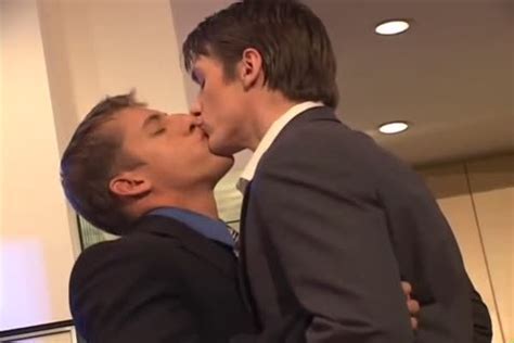 Eighteen Gay Porn Videos At Boy Tube