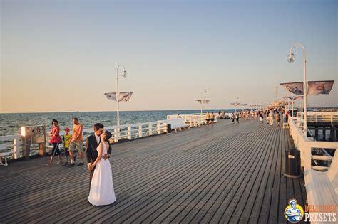 Sunlit Wedding Portraits Analog Story Lightroom Presets Delicious