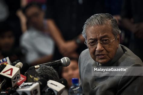 Bina Bandar Untuk Orang Asing Bukan FDI Kata Dr Mahathir