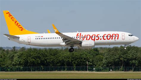 TC CPD Pegasus Boeing 737 82R WL Photo by Striteczky László ID