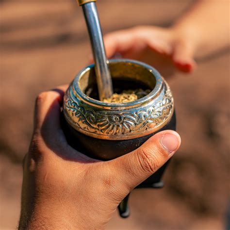 Mate Torpedo Calabaza Con Cuero Virola Alpaca Cincelada