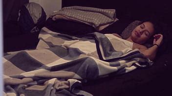 Skinny Brunette Finger Fucks Herself In The Morning XNXX