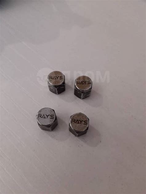 Колпачки на ниппеля=Япония=RAYS=4шт, б/у, в наличии. Цена: 900₽ в ...