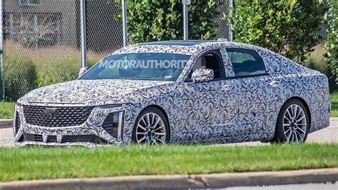 2023 Cadillac CT6 spy shots: Redesign planned for full-size sedan