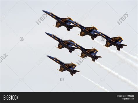 U.S. Navy Blue Angels Image & Photo (Free Trial) | Bigstock