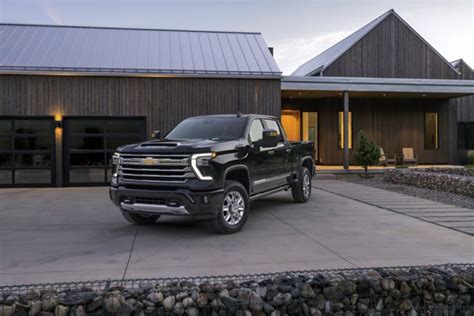 Chevrolet Silverado Hd High Country Press Photos Exterior