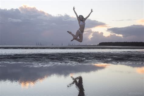 Bikini Model Katey AI Enhanced Sunset On The Beach 0737 Topaz Sharpen Faceai Porn Pic