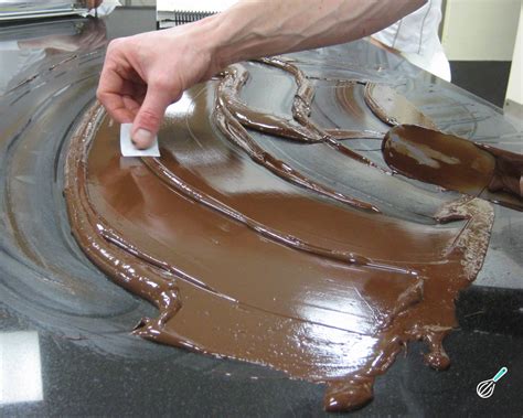 Tudo Sobre Temperar Chocolate O Que Como Fazer Truques E T Cnicas