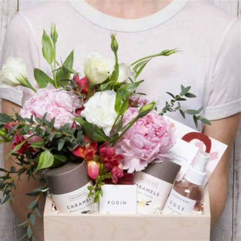 Online Gifts For Mother’s Day | by Purpink Gifts | Medium