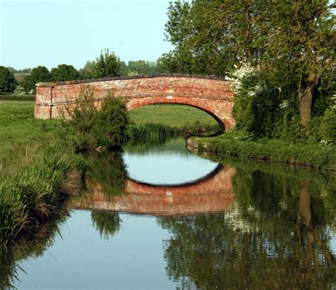 Oxford Canal by RobMacormac | ePHOTOzine