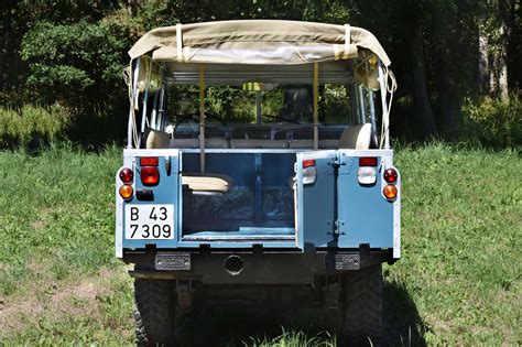 Subasta Y Venta Del Modelo Land Rover Santana Series Ii Soulauto