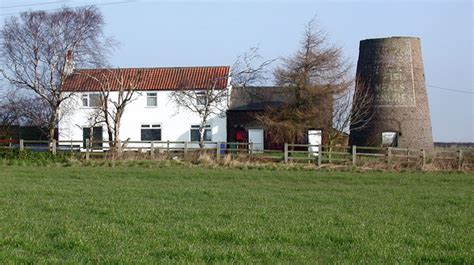 The Old Windmill Nafferton Paul Glazzard Cc By Sa 2 0 Geograph