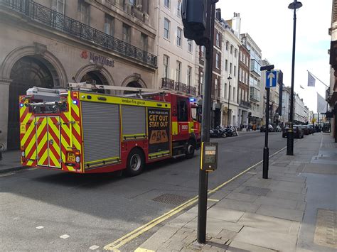 London Fire Brigade Lfb London Fire Brigade Mercedes Ben Flickr