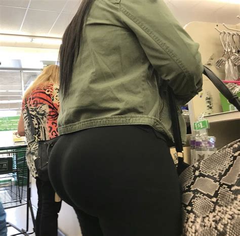 Gigantic Booty Latina Booty Made No Sense Spandex Leggings