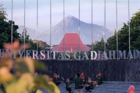 Ingin Ikut Jalur Mandiri Coba Pertimbangkan Universitas Terbaik Di