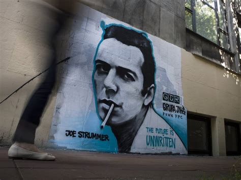 El testamento de Joe Strummer 20 años sin el líder de The Clash